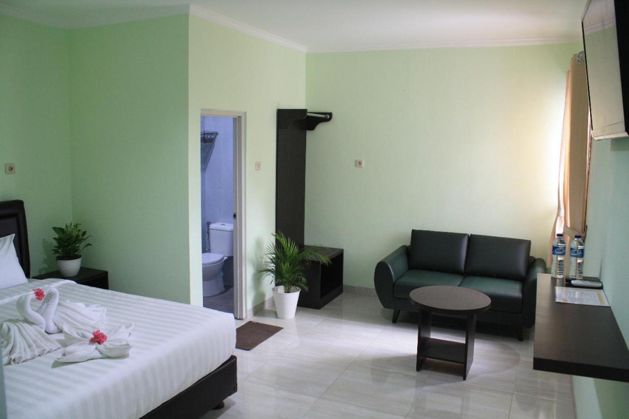 Aquina House Hotel โบกอร์ ภายนอก รูปภาพ